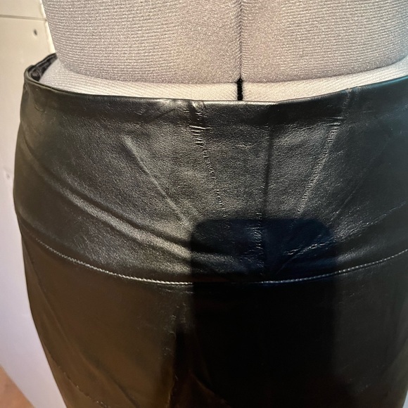 Vamp Pleather skirt size 14 - Picture 2 of 4
